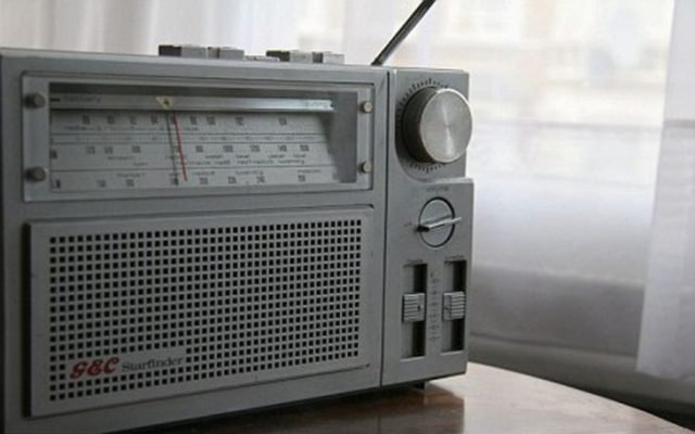 radio 2.jpg